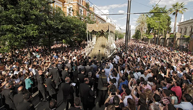 La Macarena y el Carmen de Salteras